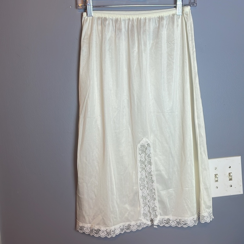 VINTAGE SLIP - Picture 3 of 6